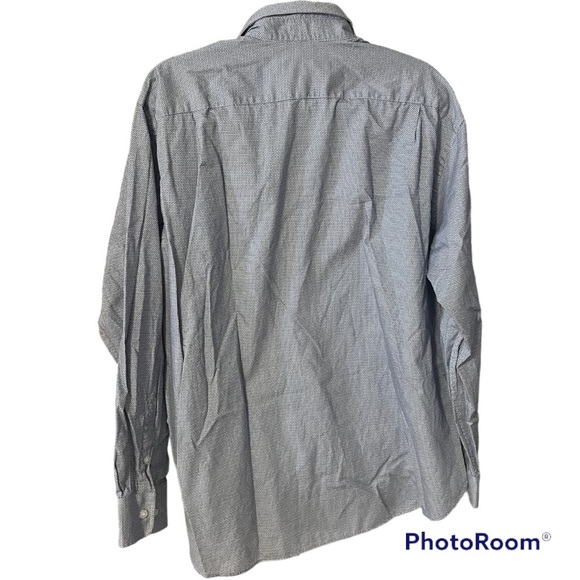 A Tommy Hilfiger dress shirt in XL / 34-35 / neck 17.5 - Picture 7 of 9